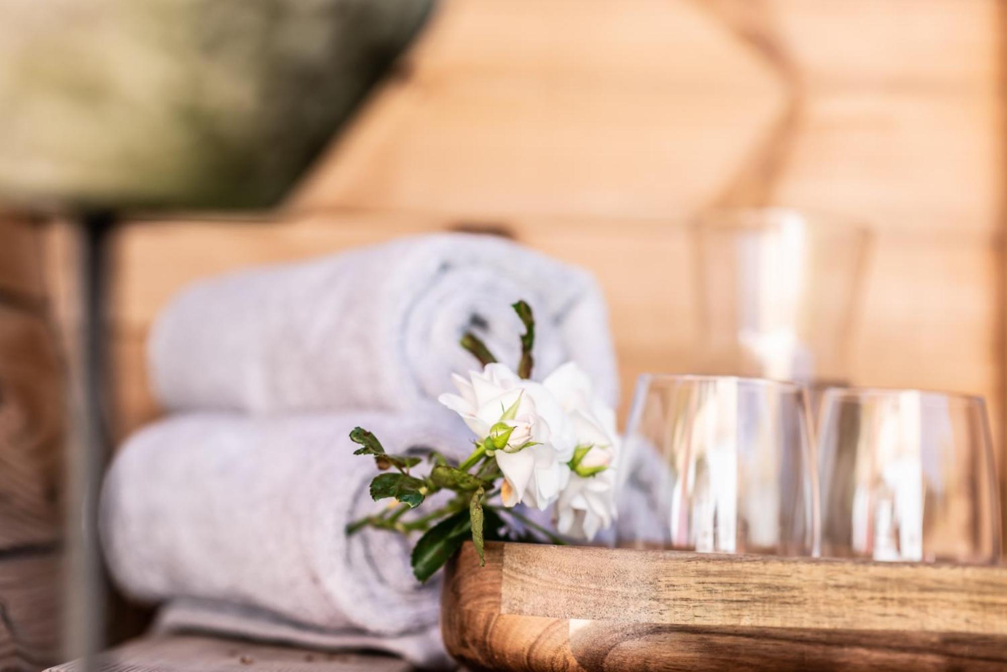 Exklusives Design-Apartment & Sauna Warngau エクステリア 写真